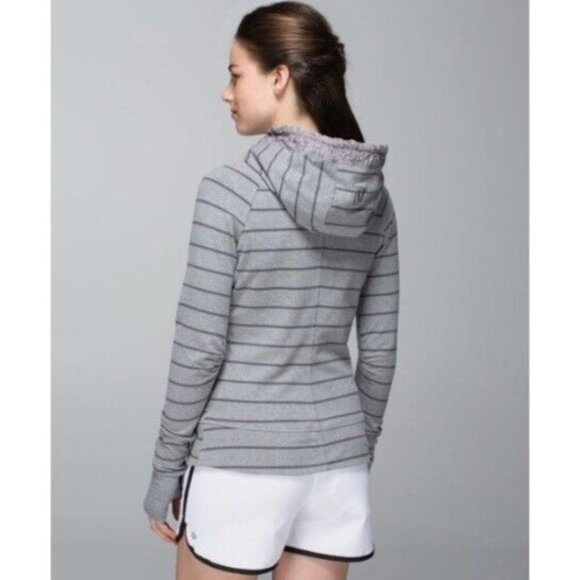 Lululemon Movement Jacket Cayman Stripe Heathered Grey Size M - Picture 2 of 14